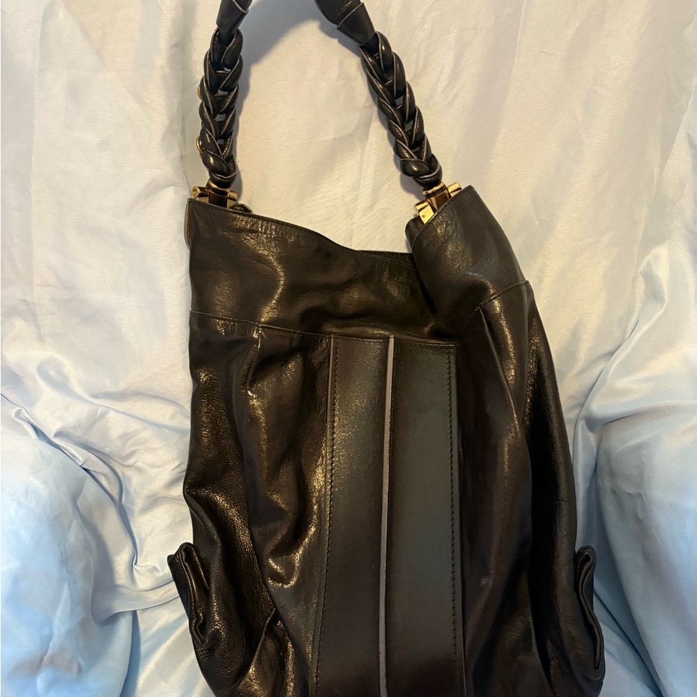 Chloe - Picture 8 of 14